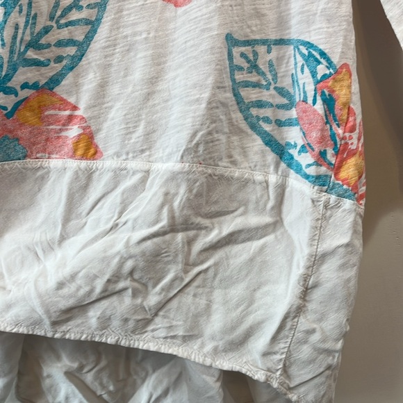 Fresh Produce Quarter Sleeve Pastel Floral Layered Top - Size Small - Picture 3 of 8